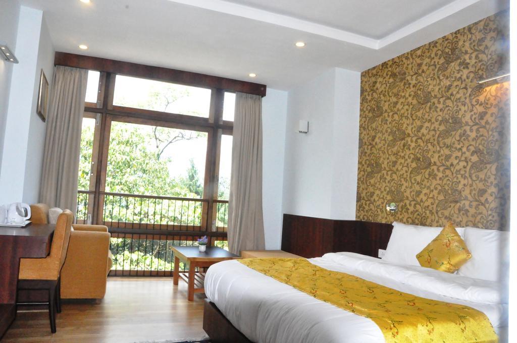 The Golden Crest Hotel Gangtok Exterior photo