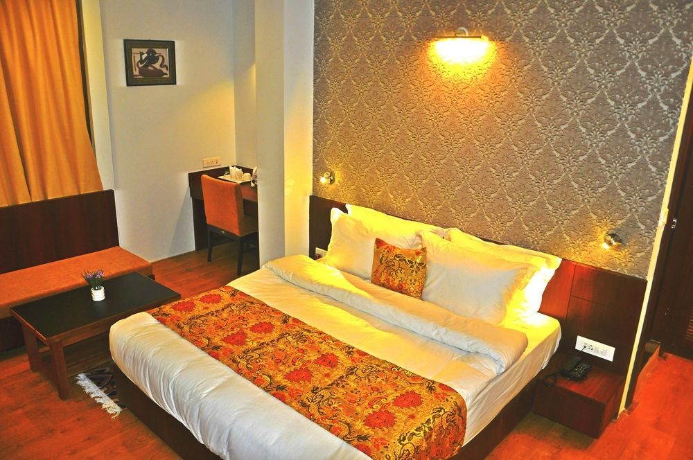 The Golden Crest Hotel Gangtok Exterior photo