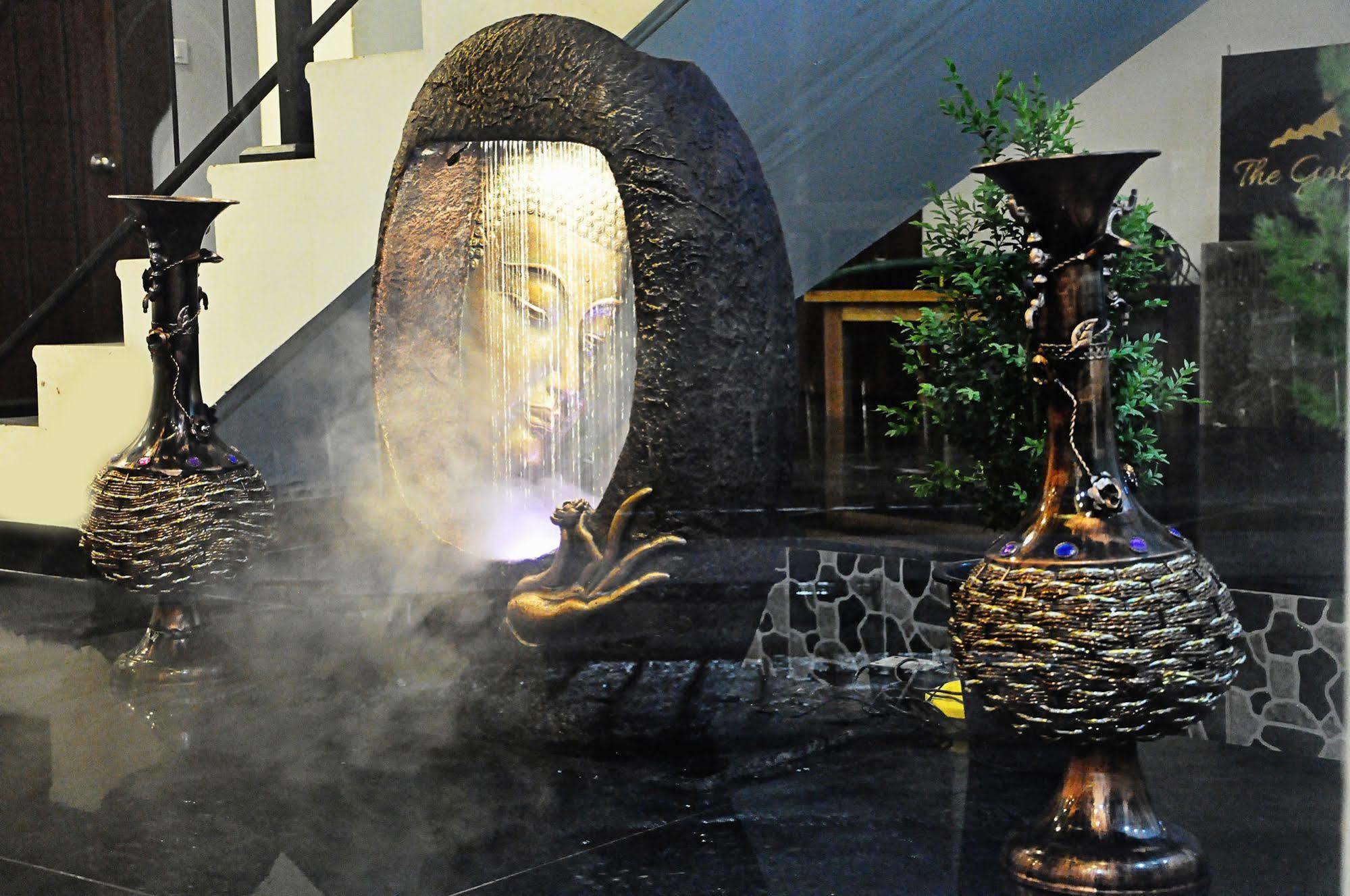 The Golden Crest Hotel Gangtok Exterior photo